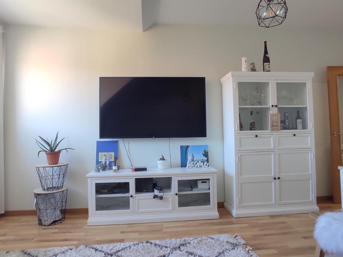 Ferienwohnung Atico Nuevo En Arteixo Con Plaza De Garaje Exterior foto